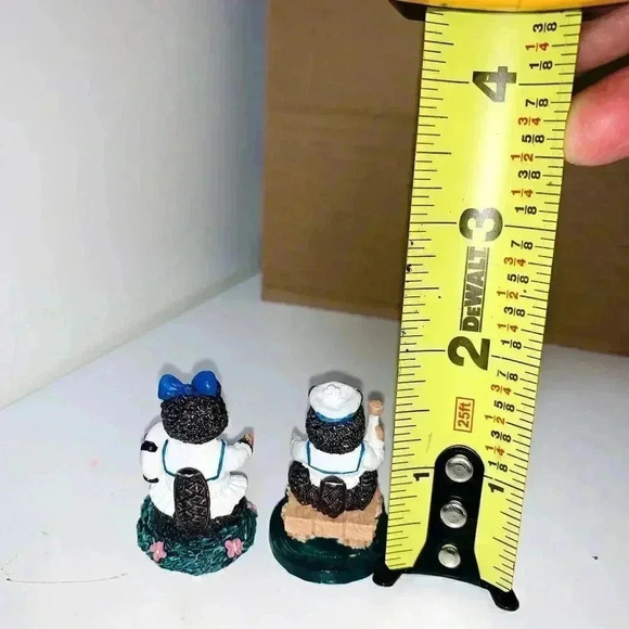 Robert Raikes Collectibles Two Miniature Nautical Sailor Beaver Figurines - Picture 3 of 4